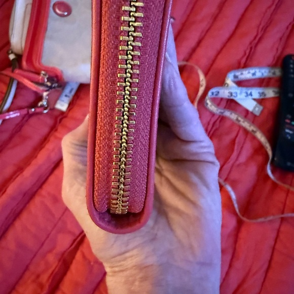 Coach Pink and Brown Wallets Elegant Design - Picture 4 of 12